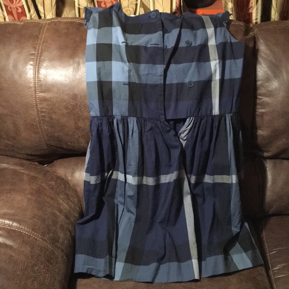 Girls burberry dress in excellent condition SZ 14